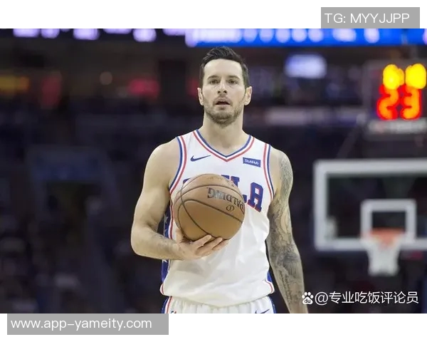 雷迪克谈太阳队合练情况强调球队凝聚力与现实挑战