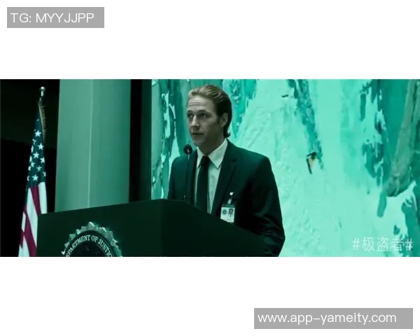 女主持与皮尔斯默契配合皮尔斯直言不想与他人合作播客 女主持与皮尔斯默契配合皮尔斯直言不想与他人合作播客