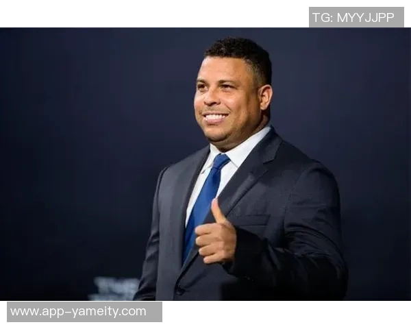 意大利巴西传奇球星同场竞技巴乔卡福罗马里奥重温经典对决