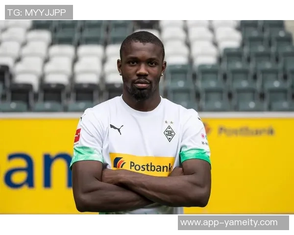 克尼佩尔反思年轻球员沟通不足未来需加强场上配合避免失误