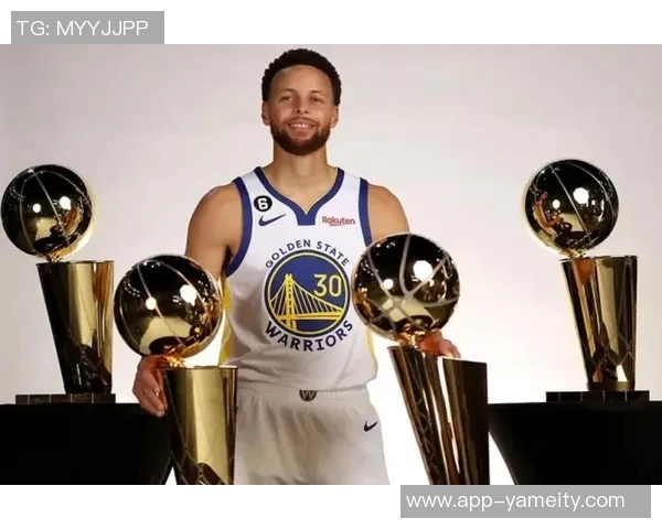 赛斯库里三分命中率对比引热议兄弟俩成新水花组合的可能性探讨