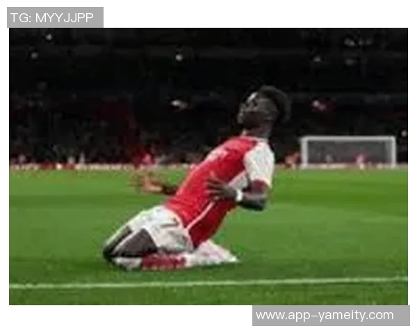 萨卡庆祝英超百球参与里程碑渴望更高成就展现强烈斗志