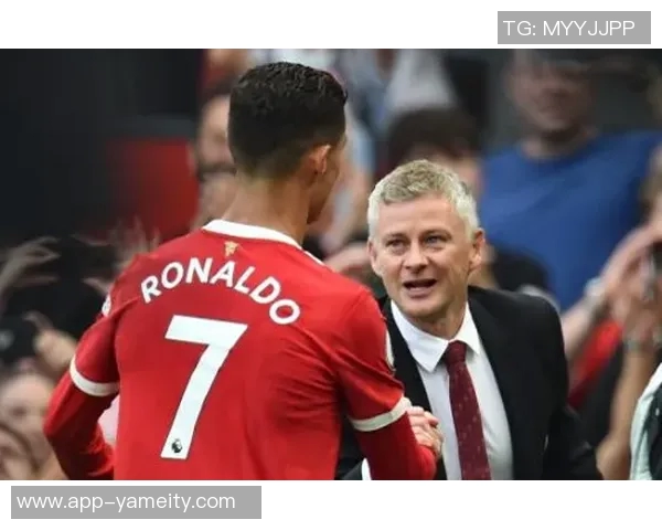 阿达拉比奥尤称赞帕尔默为最佳球员并谈红黄牌问题