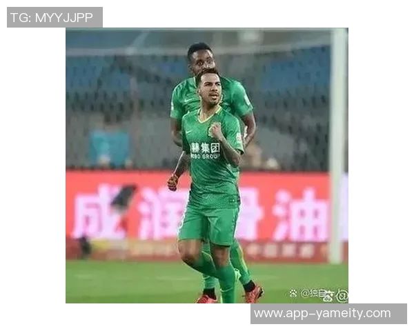 国安训练强度不足塞蒂恩教练团队内部矛盾显现