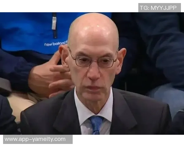 阿里纳斯直言快船阴阳合同无后续萧华只是老板们的打工者 阿里纳斯直言快船阴阳合同无后续萧华只是老板们的打工者