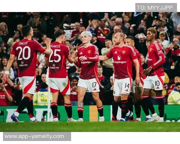 阿德耶米在多特遭遇困境曼联与其经纪人门德斯展开接触 阿德耶米在多特遭遇困境曼联与其经纪人门德斯展开接触